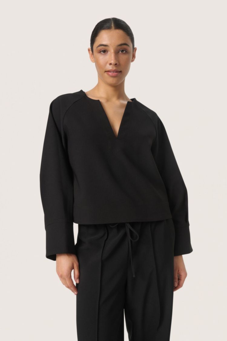 Soaked In Luxury  SLEureka Blouse LS Zwart