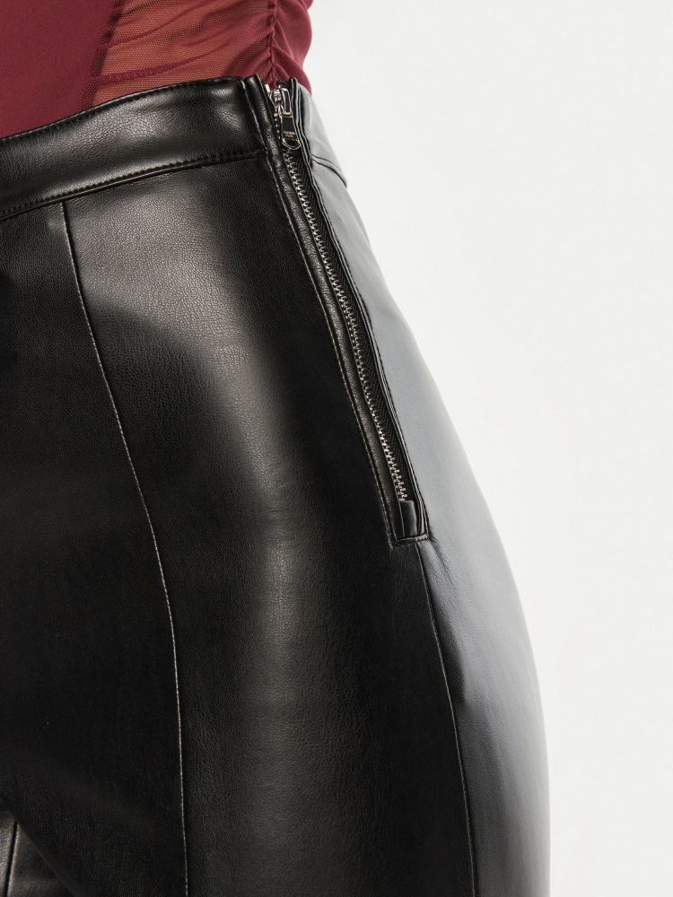 Patrizia Pepe Clothes 15174  Zwart