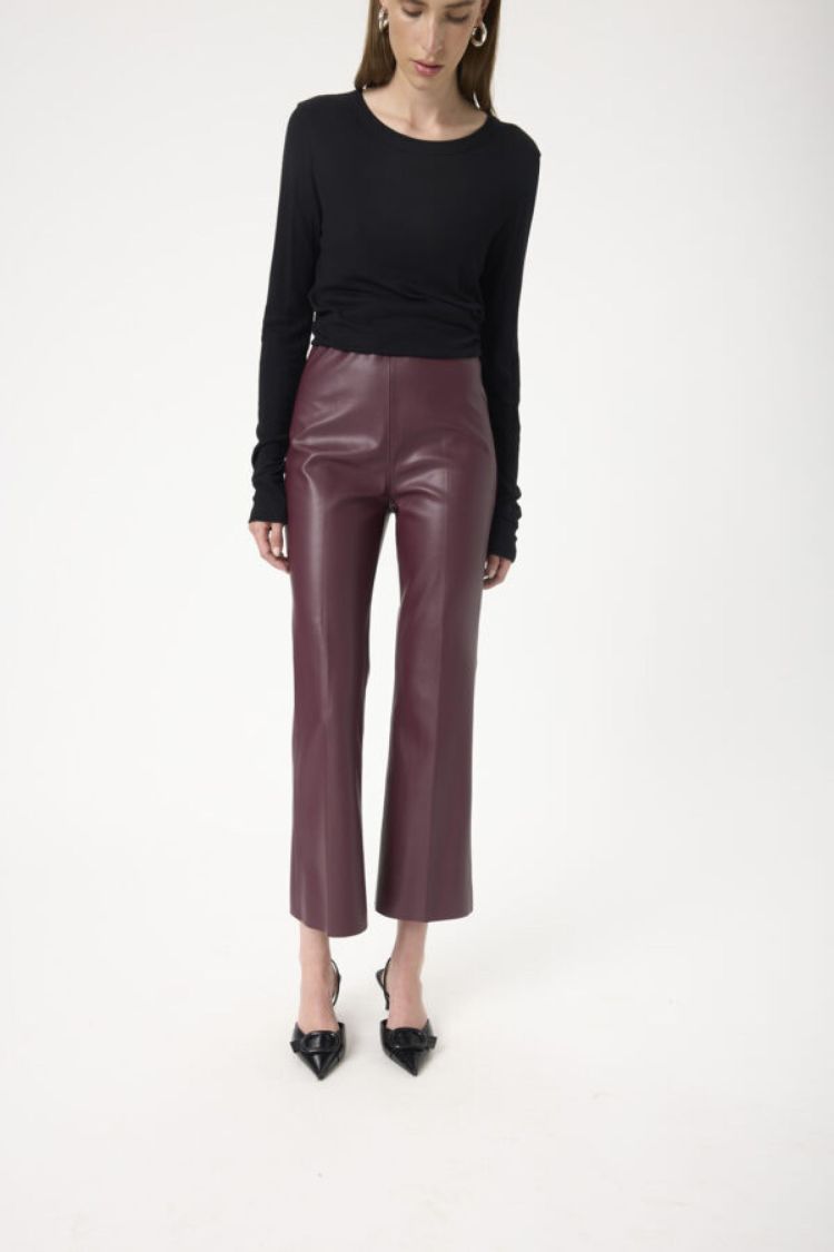 Soaked In Luxury 17932 Flare Bordeaux