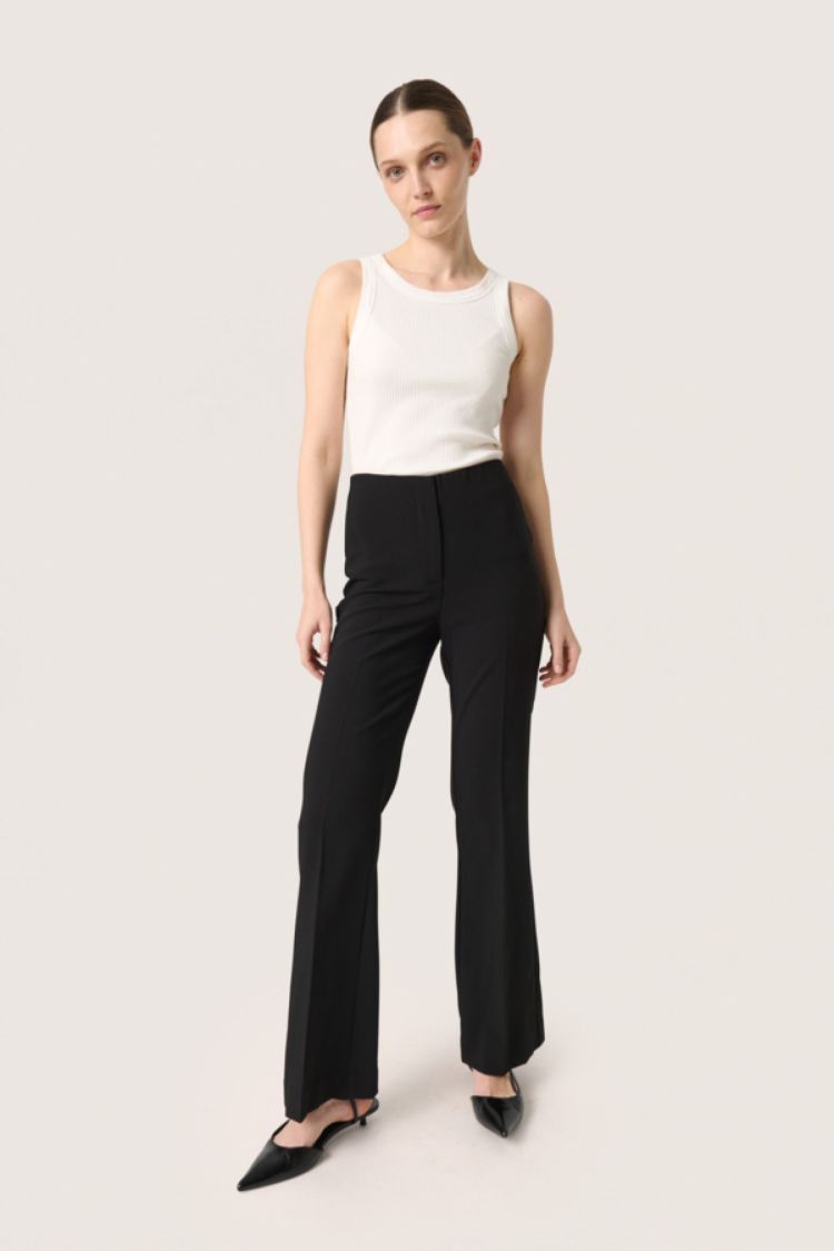 Soaked In Luxury 17933 Flare Zwart