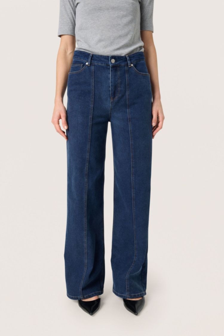 Soaked In Luxury 17521  Jeans