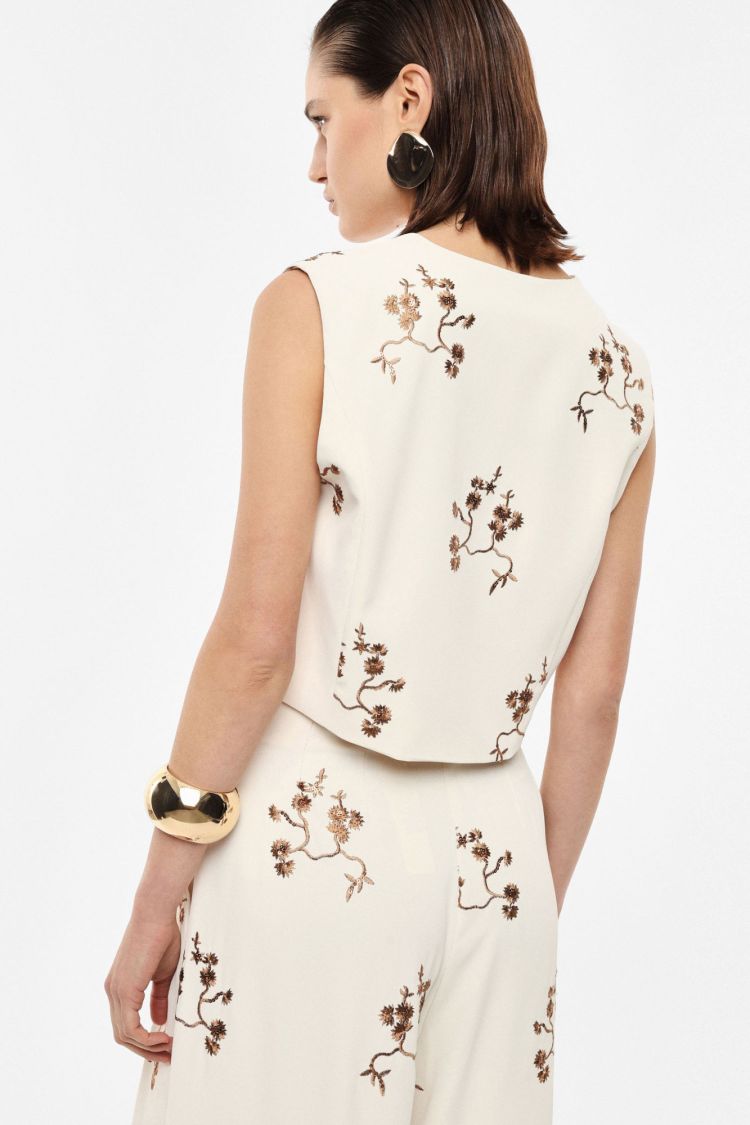 Imperial 18843  Ecru