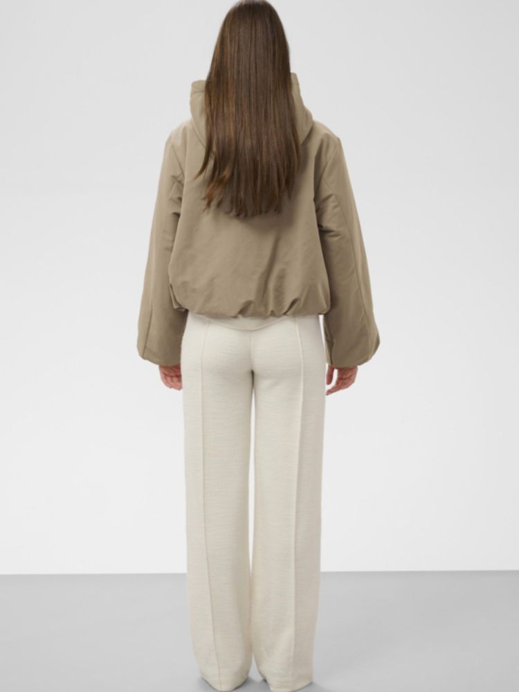 Soaked In Luxury 19791 Dameskledij Taupe
