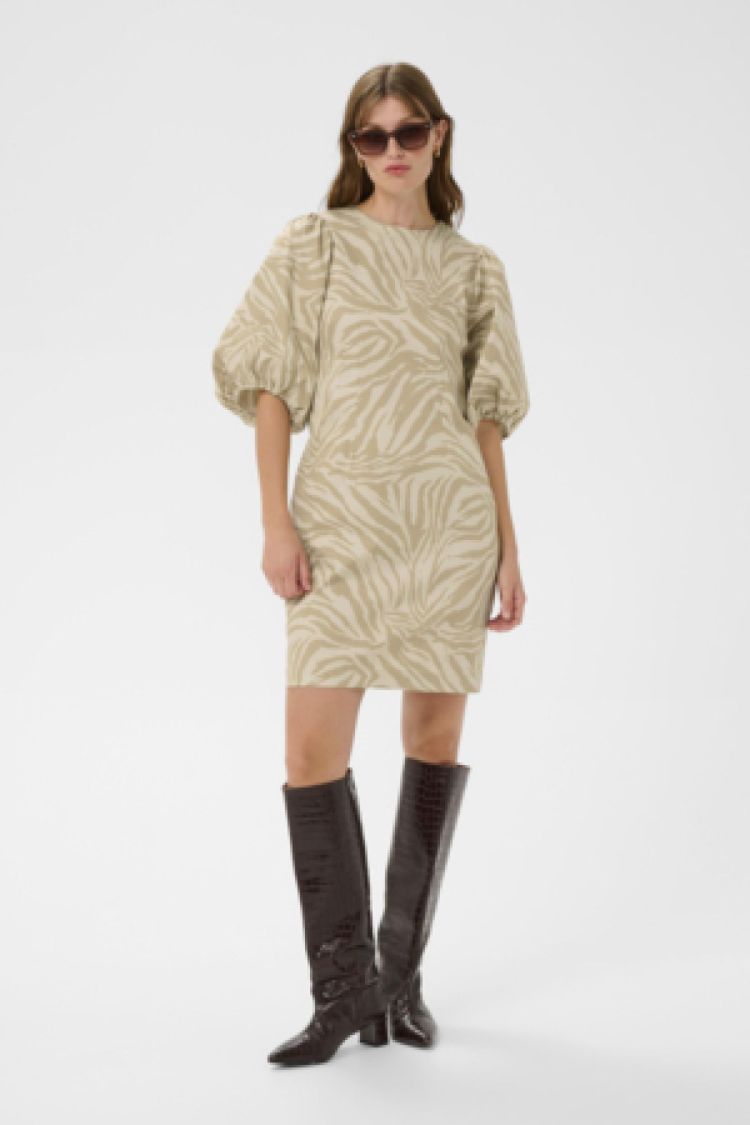 Soaked In Luxury 18933  Beige