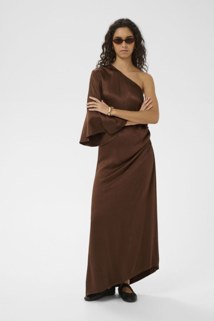 Soaked In Luxury  30409004 Bruin