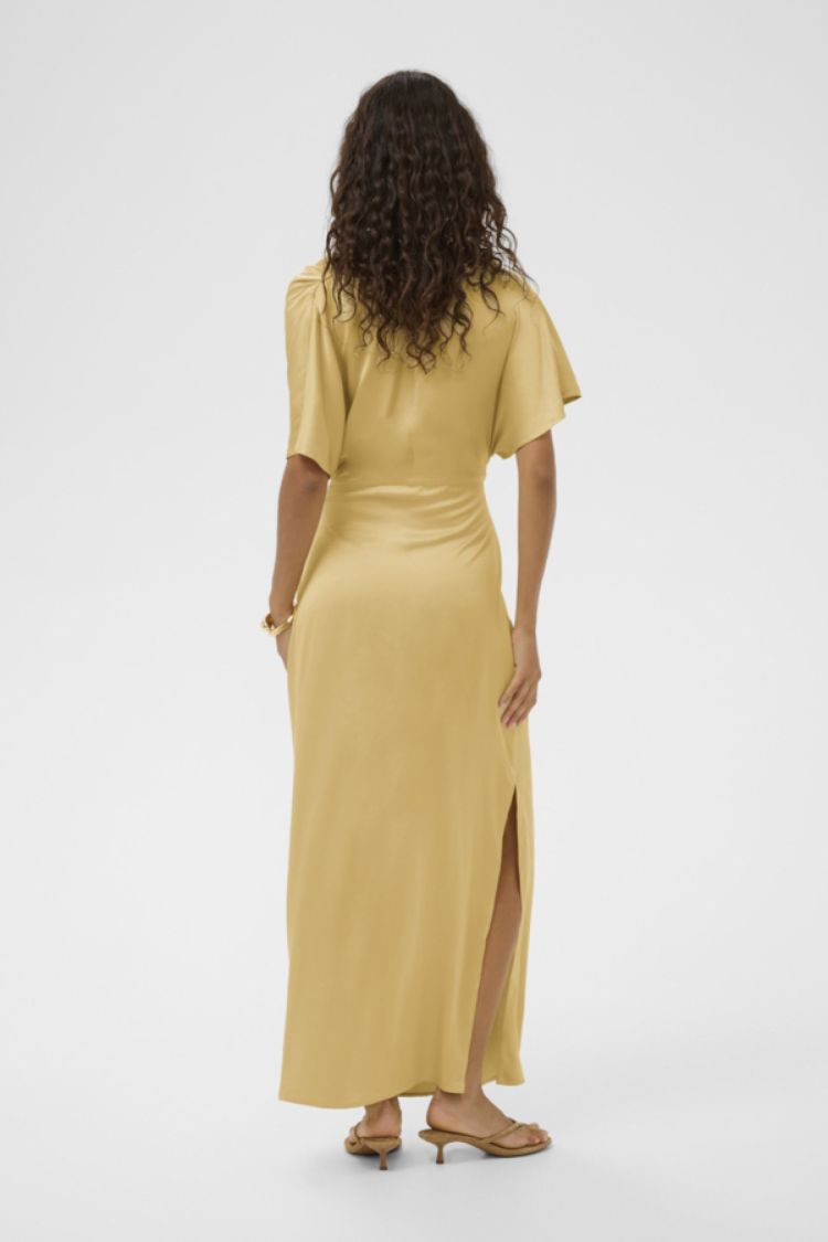 Soaked In Luxury 19404  Geel