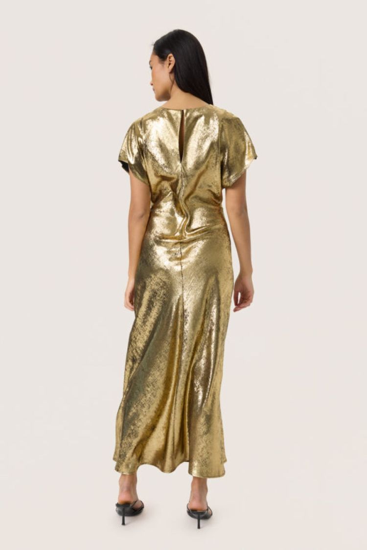 Soaked In Luxury 17955  Goud