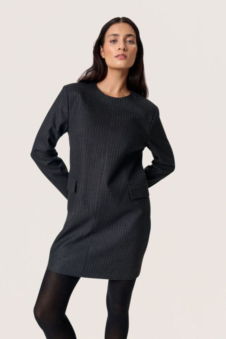 Soaked In Luxury  30408651 Grijs