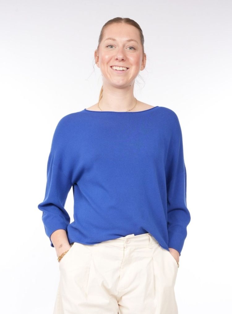 Black Rose  PULL DIRK SS25 Blauw