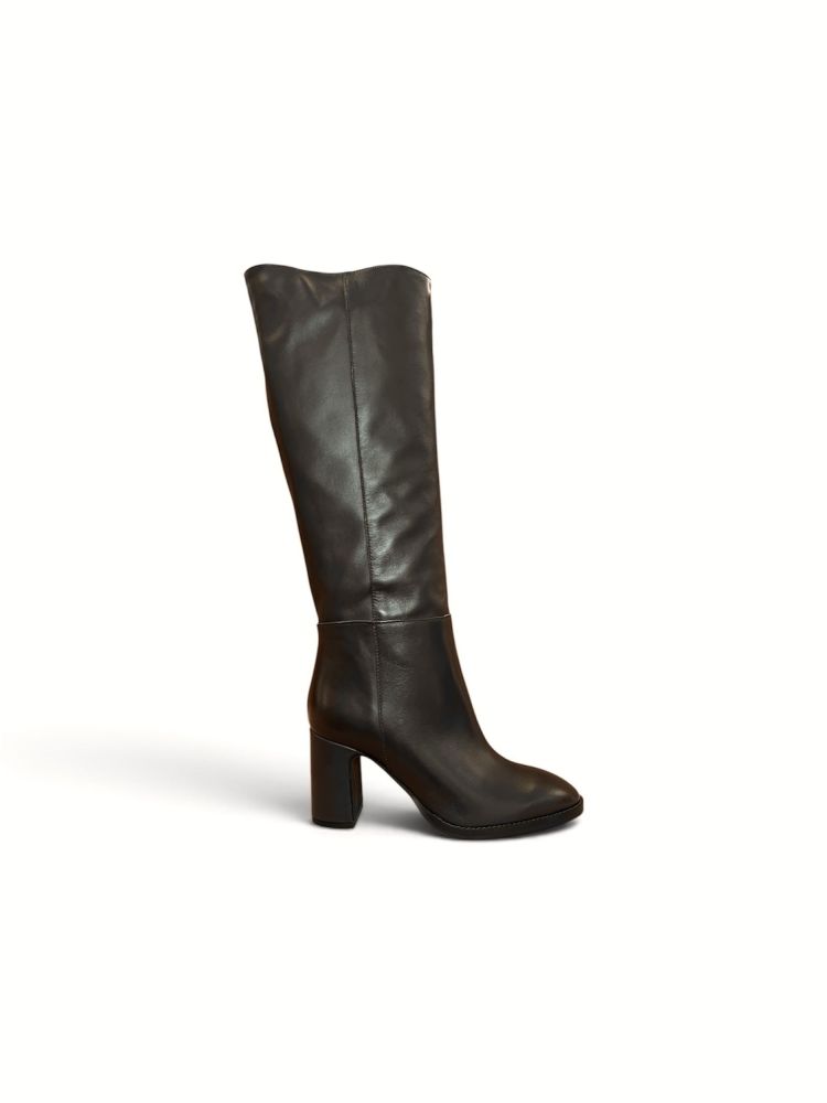 C-conceptstore 20612  Bruin