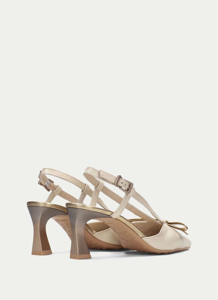 Hispanitas 18821  Ecru