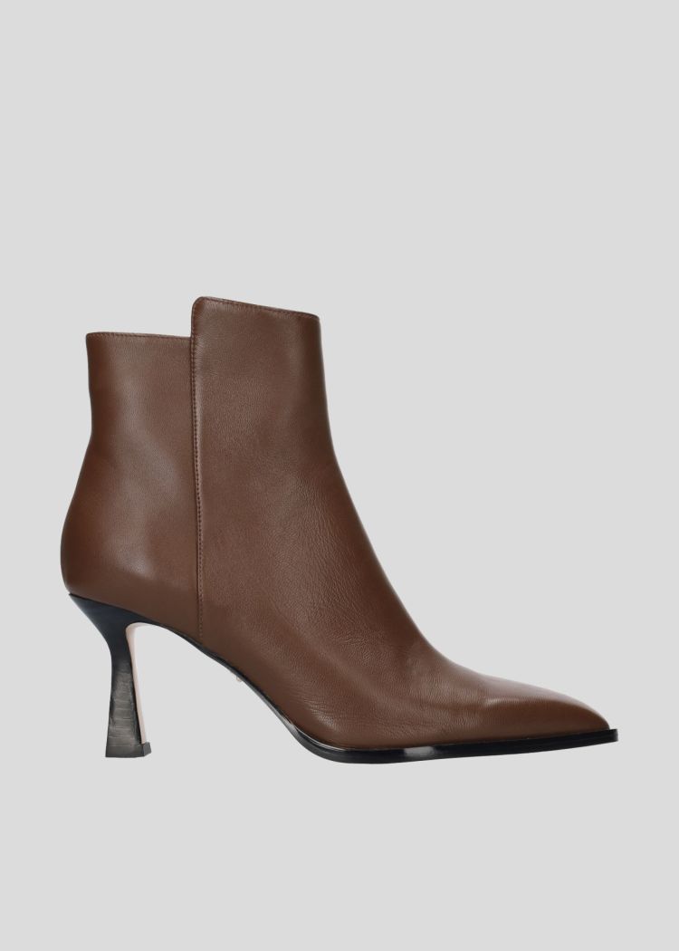 Lola Cruz  023T14BK-I25 Bruin