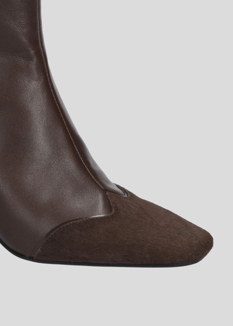 Lola Cruz 17751  Bruin