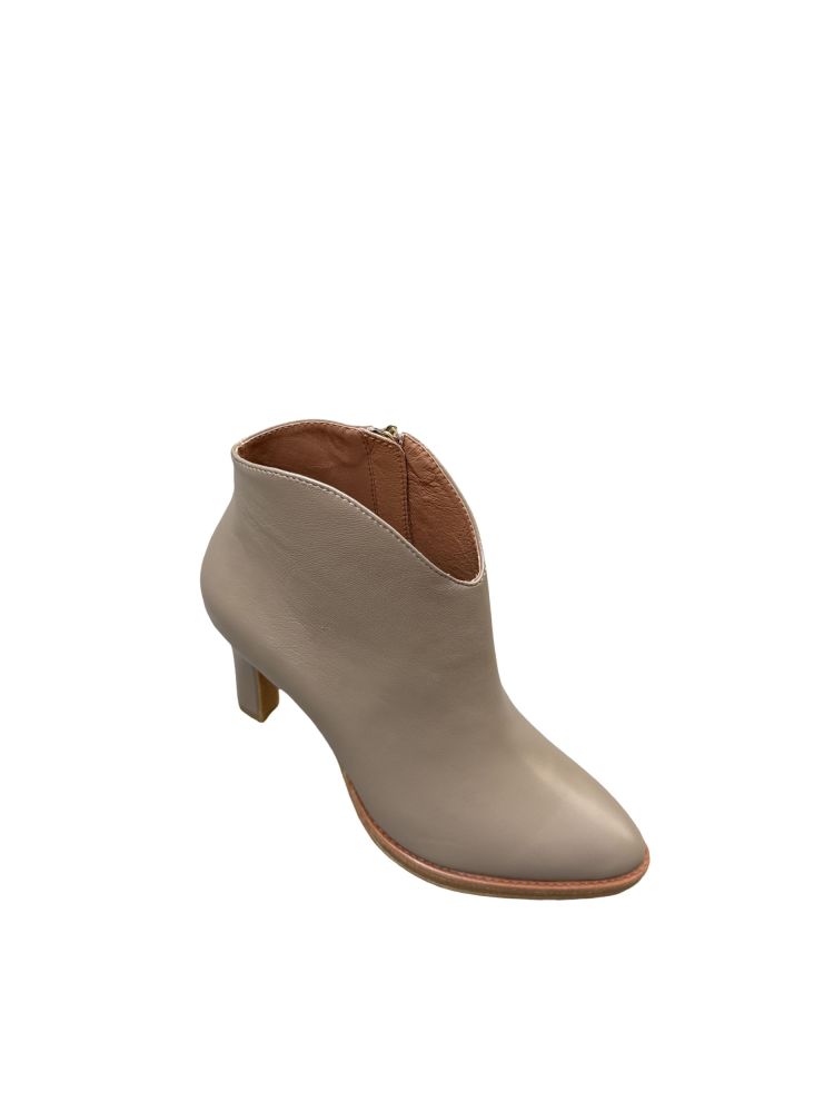 Lola Cruz 17765  Taupe