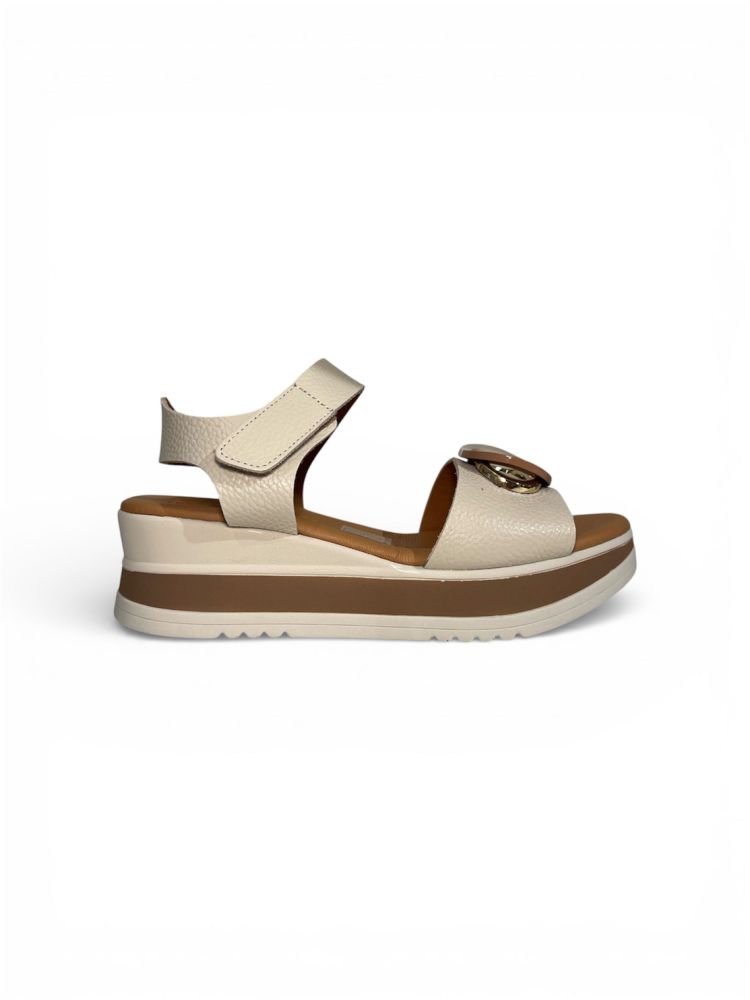 Oh My! Sandals 19085  Ecru