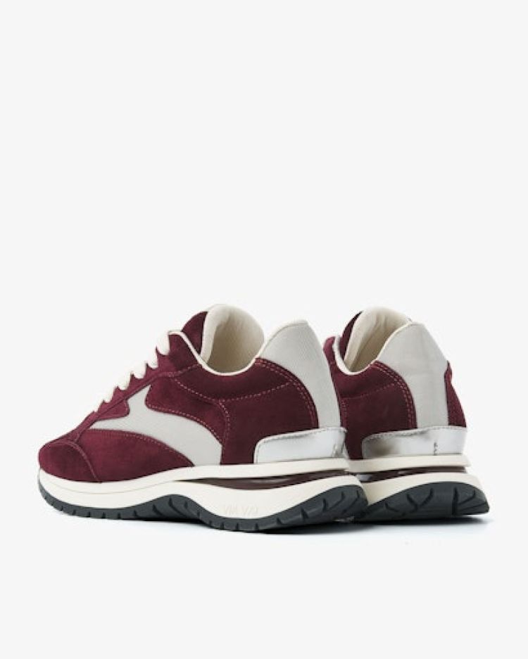 Via Vai 17558  Bordeaux