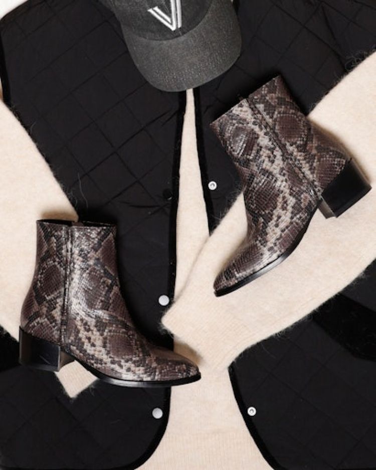 Via Vai 17553  Print