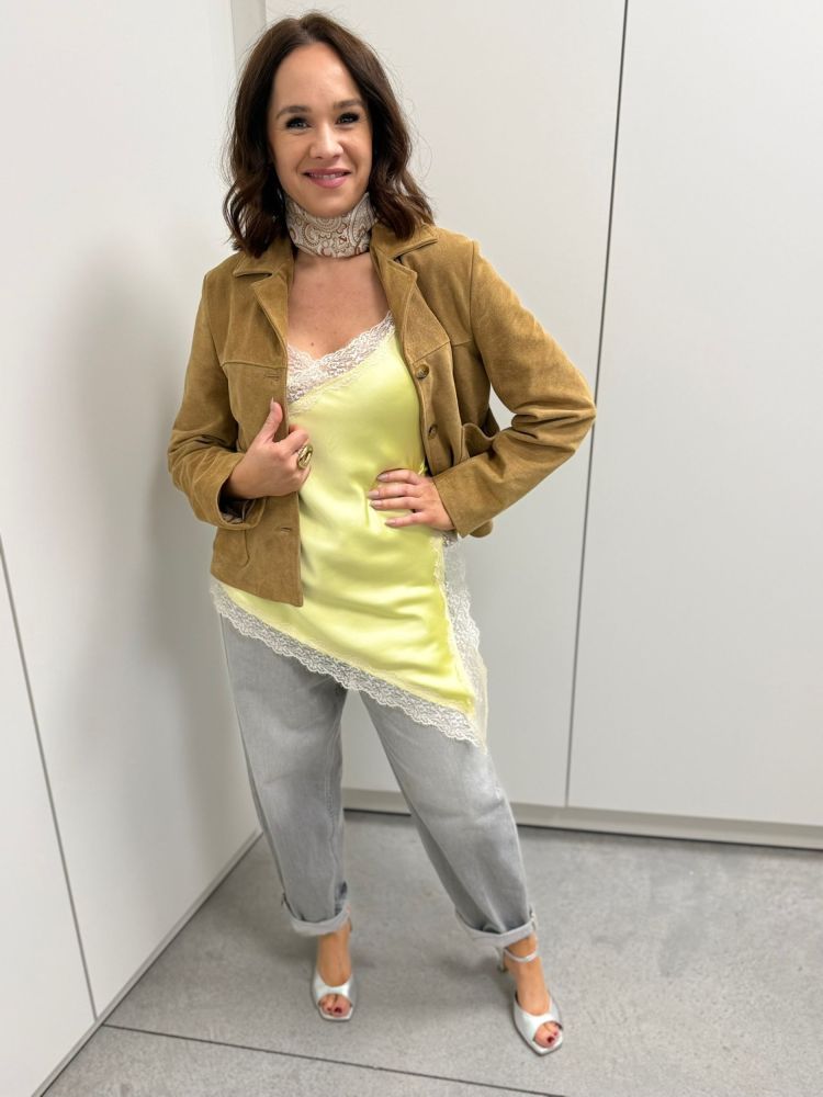 Imperial 18667  Ecru