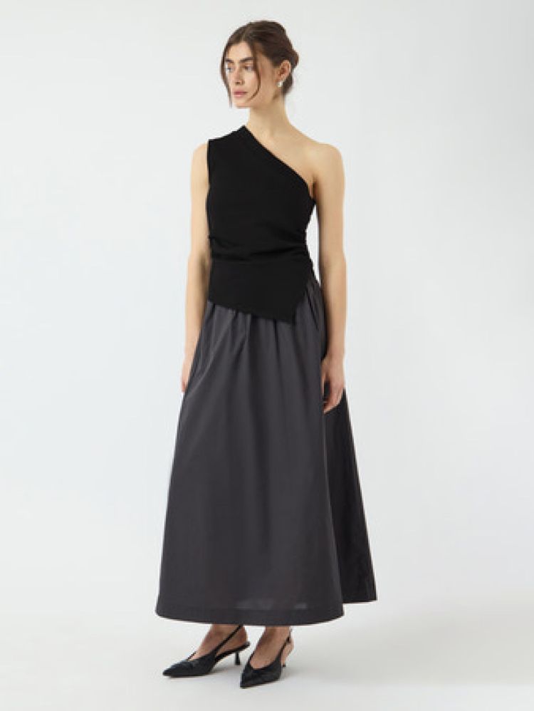 Y.a.s.  26037727 Zwart